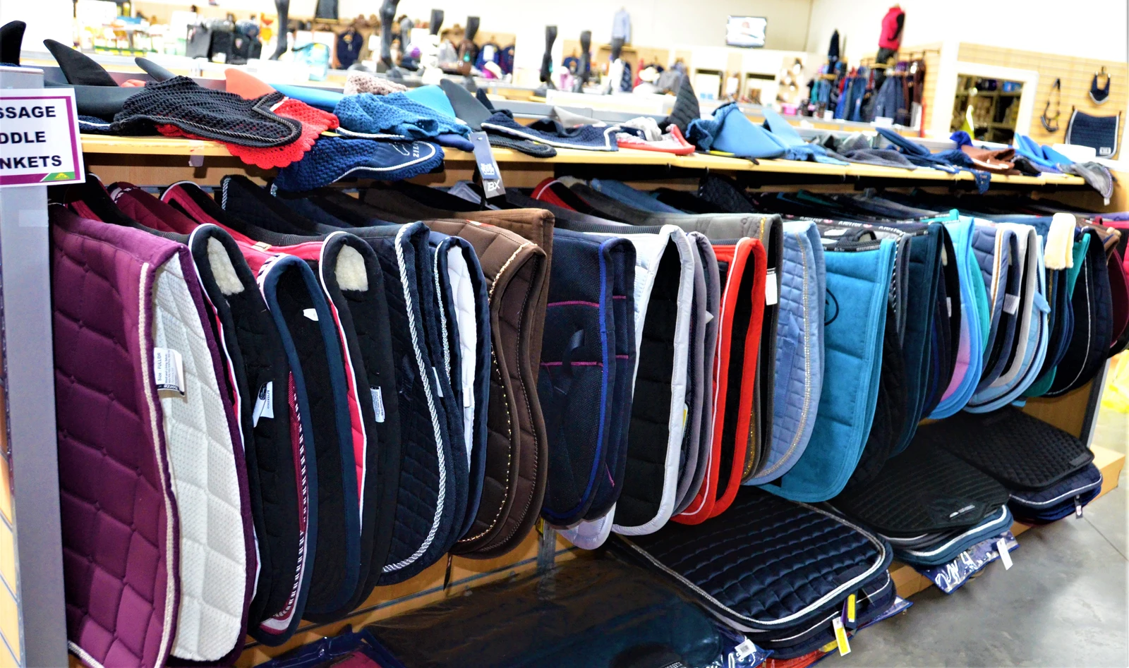 saddlery saddle blankets